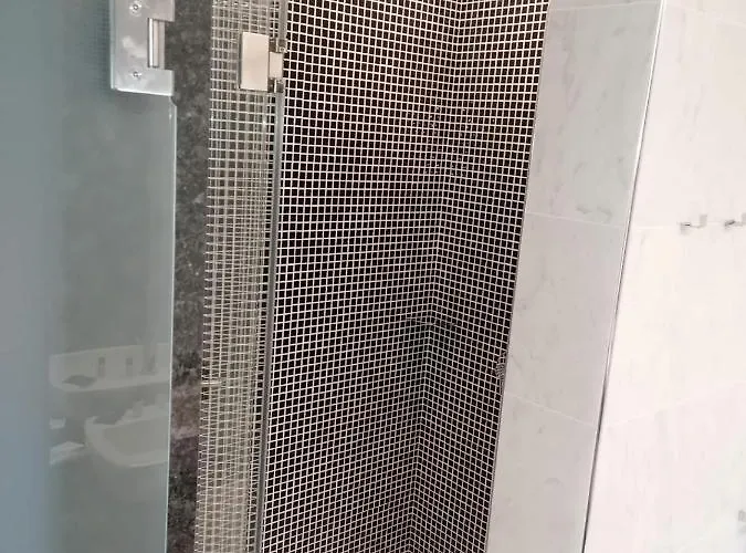 Eleven Motel para Casais *